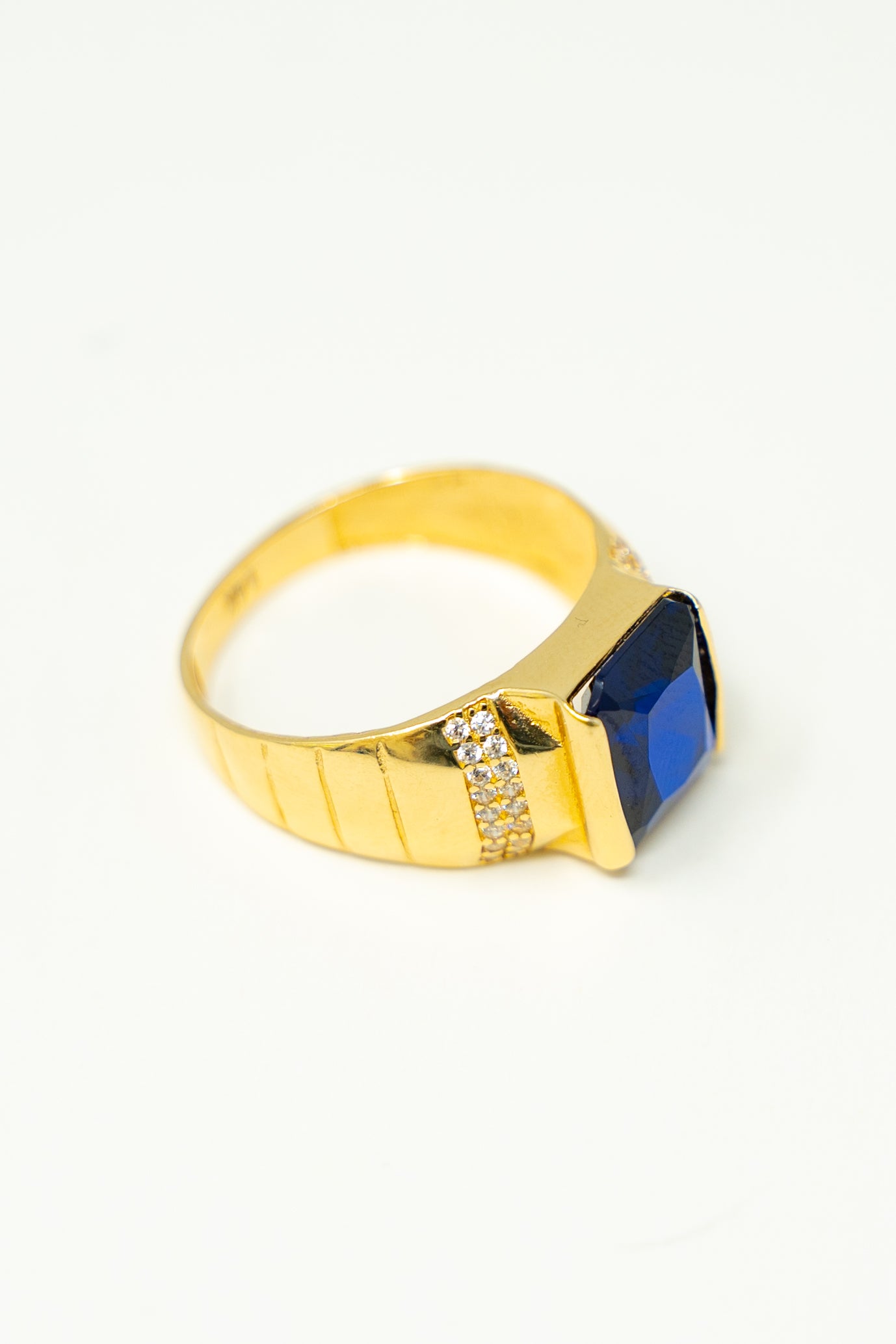 MEN'S RING - BLUE STONE