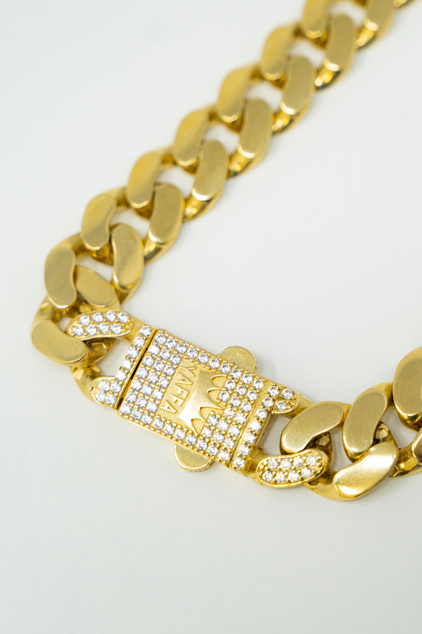 GOLD MONACO CHAIN 2024