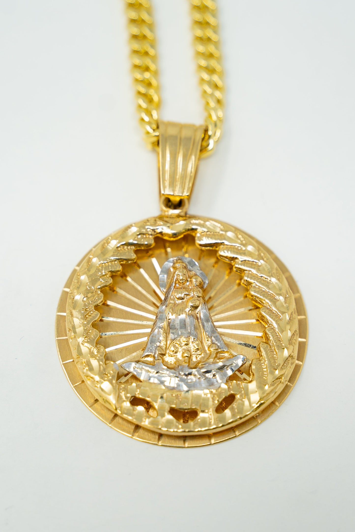 PENDANT FOR MEN - VIRGEN  DE CARIDAD