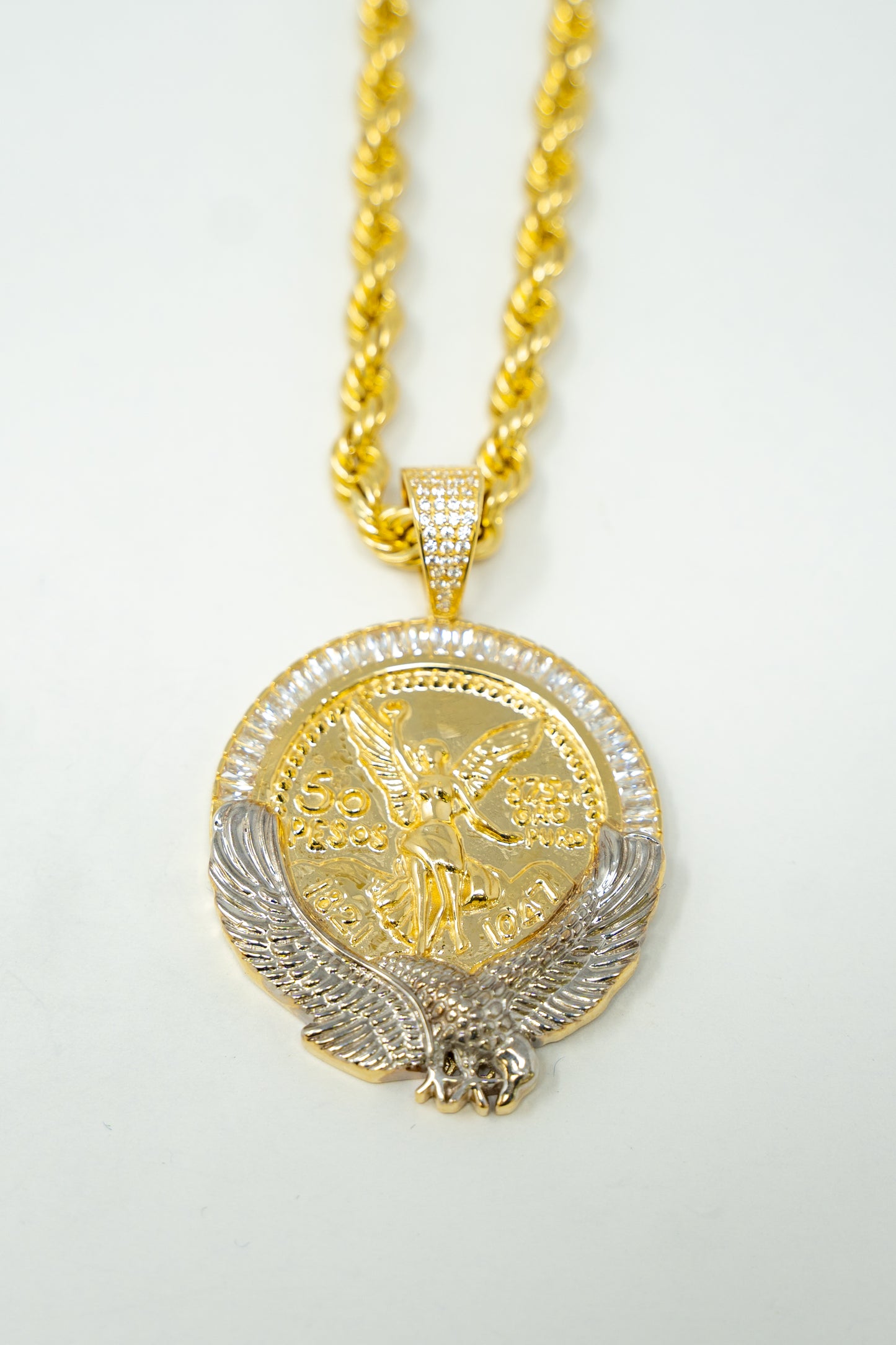 CHAIN AND MEDALLION SET - CENTENARIO