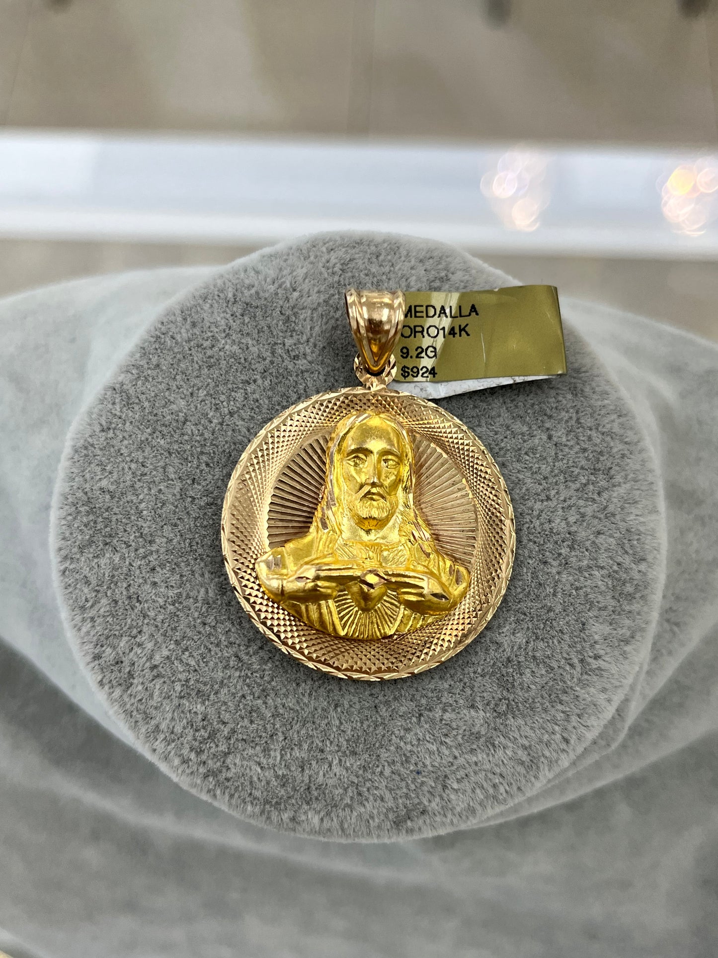 Medalla Cristo Oro 14k