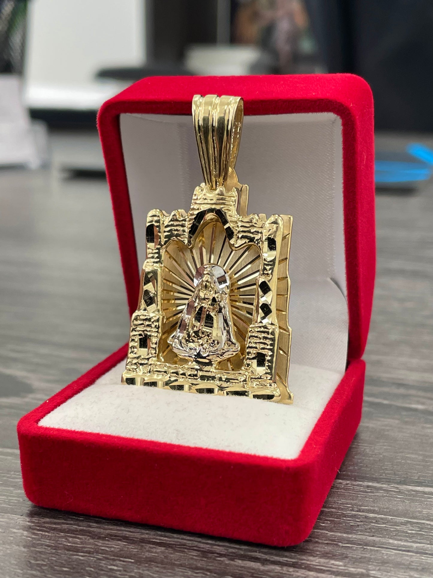 💎🇮🇹 Medalla Virgen 3D ORO 14K