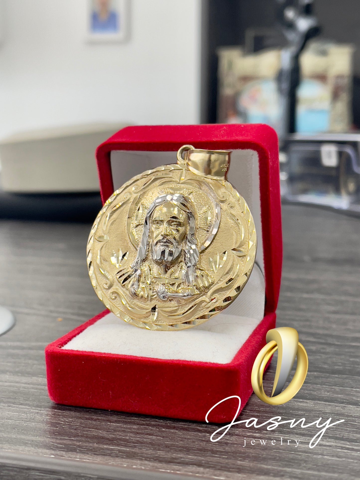 🇮🇹💎 **NEW** MEDALLA JESUS ORO 14K