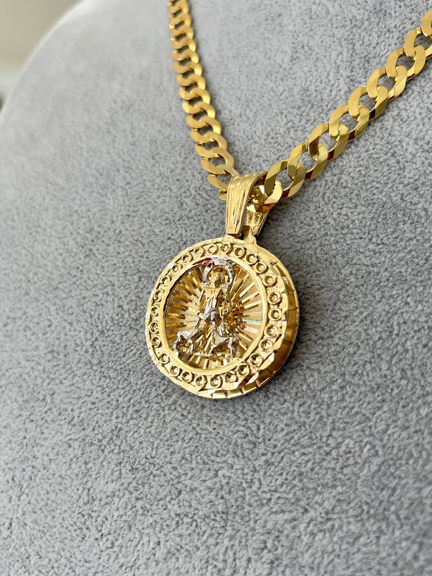 MEDALLA 3D SAN LAZARO ORO 10K / 10K GOLD SAINT LAZARO 3D PENDANT