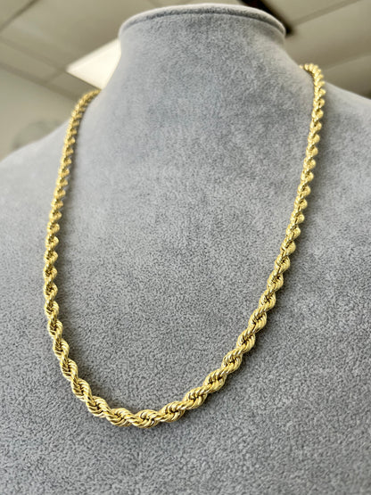 CADENA SOGA SEMI-SOLIDA ORO 10K / 10K GOLD HOLLOW ROPE CHAIN